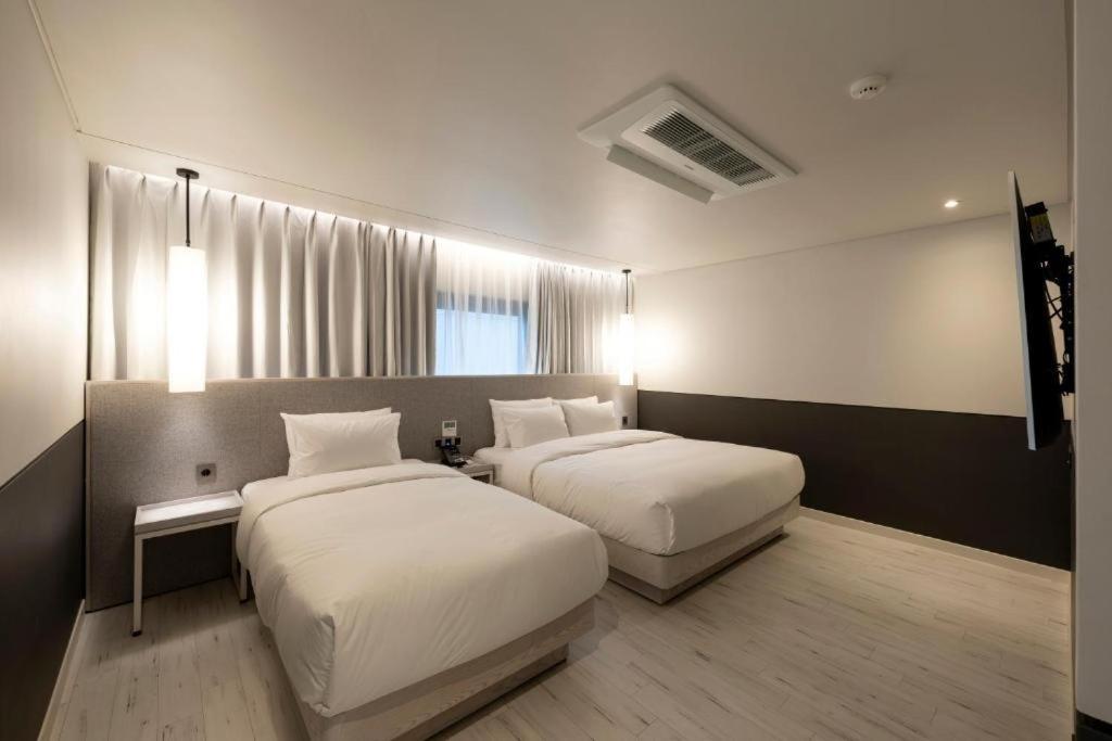 Hound Hotel Yeonsan Busan Dış mekan fotoğraf