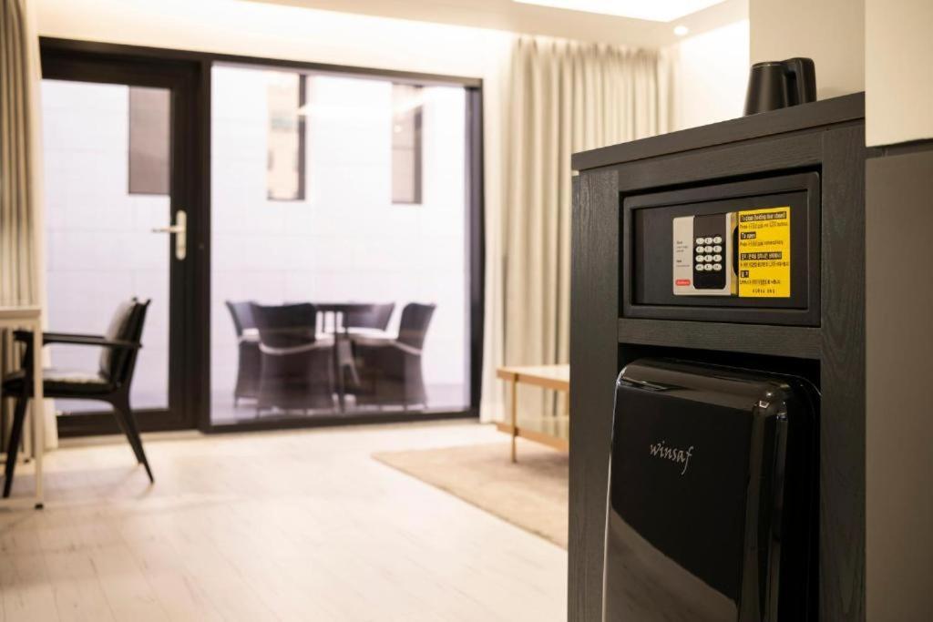 Hound Hotel Yeonsan Busan Dış mekan fotoğraf