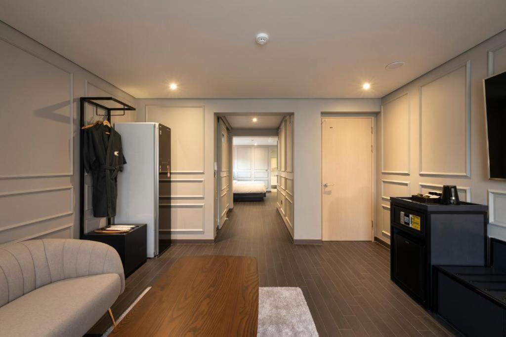 Hound Hotel Yeonsan Busan Dış mekan fotoğraf