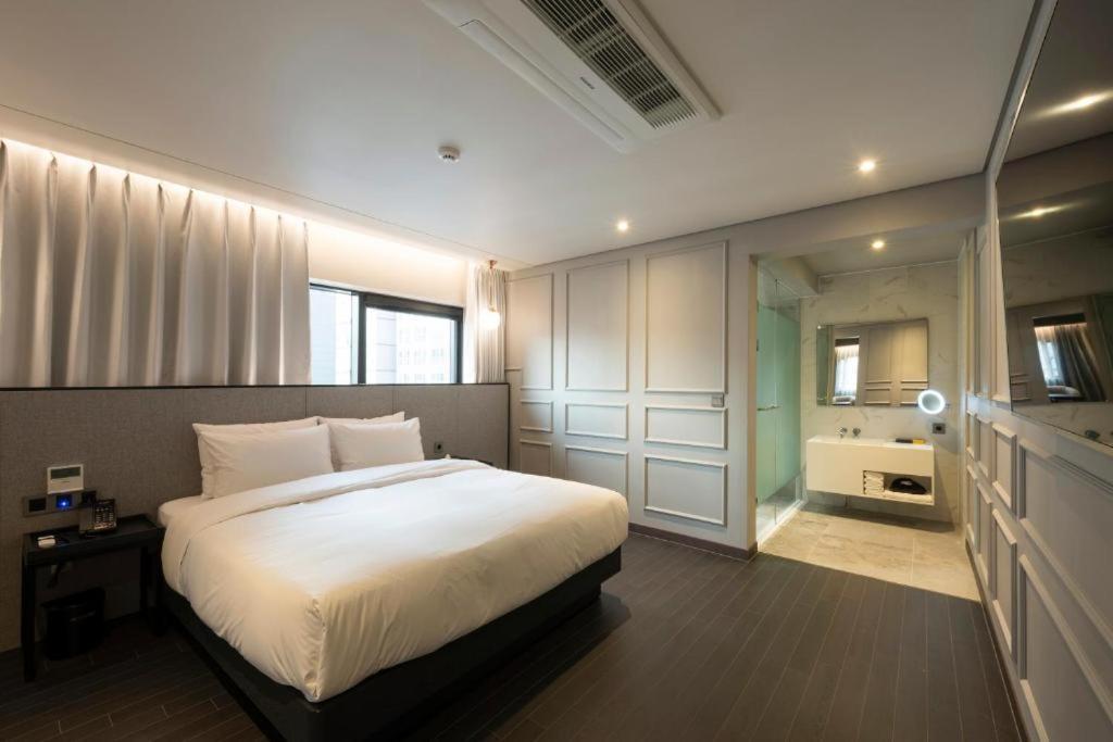 Hound Hotel Yeonsan Busan Dış mekan fotoğraf