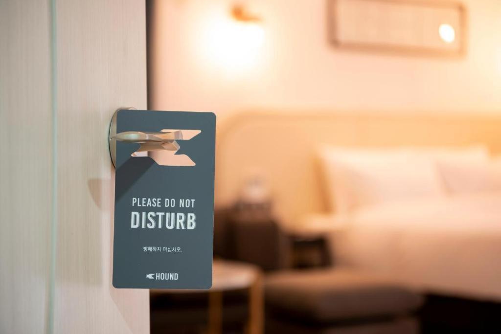 Hound Hotel Yeonsan Busan Dış mekan fotoğraf