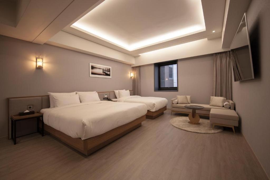 Hound Hotel Yeonsan Busan Dış mekan fotoğraf