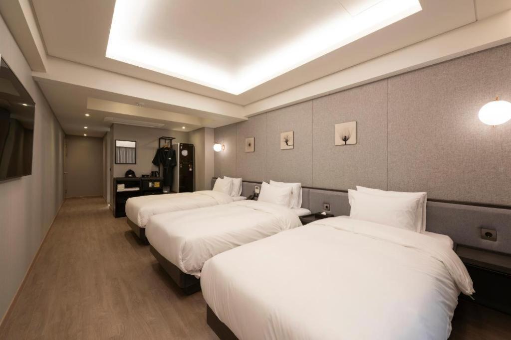 Hound Hotel Yeonsan Busan Dış mekan fotoğraf