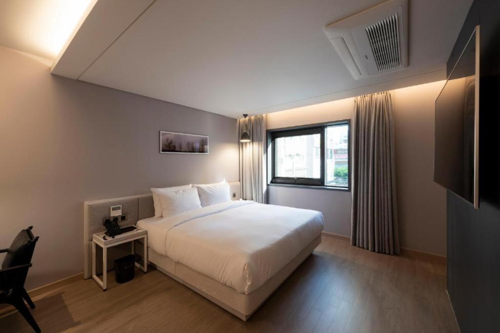 Hound Hotel Yeonsan Busan Dış mekan fotoğraf