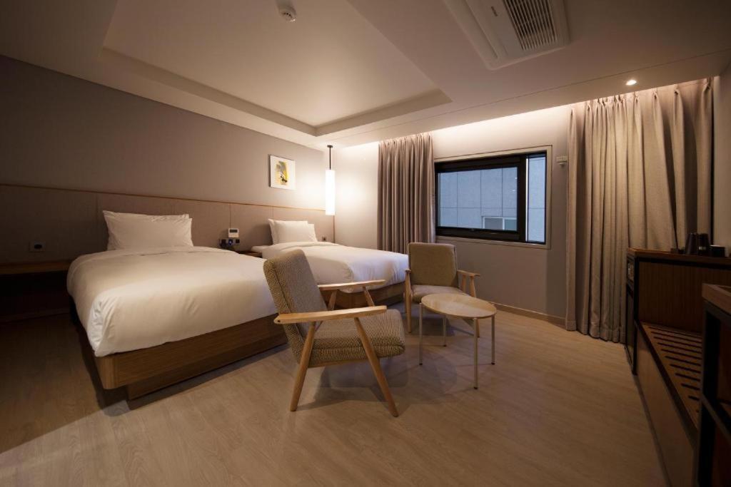 Hound Hotel Yeonsan Busan Dış mekan fotoğraf