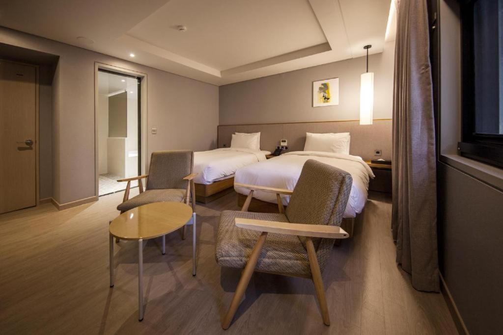 Hound Hotel Yeonsan Busan Dış mekan fotoğraf